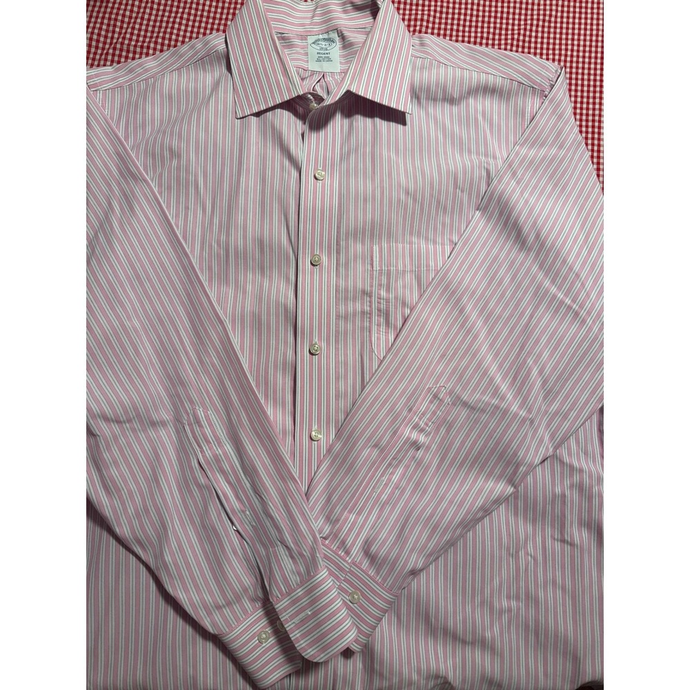 Brooks Brothers Regent Fit Pink Stripe Non Iron Dress Shirt Mens 16 1/2 34/35